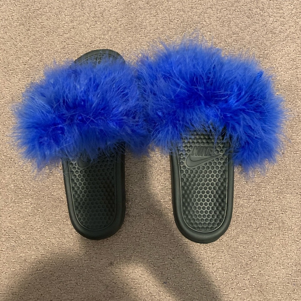 custom made blue furr nike slides